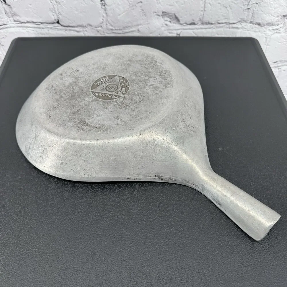Vintage Bon Chef 5012-N Aluminum Skillet Pewter-Glow Finish 10 inch Lafayette NJ